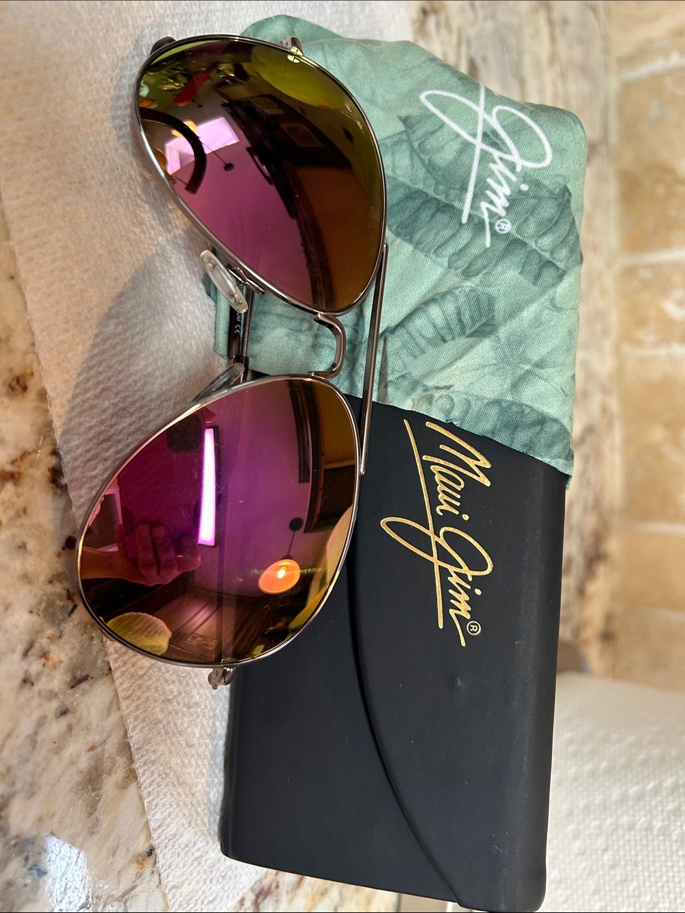 Maui Jim Women’s Aviator Sunglasses with Pink/Gold Mirror Lenses
